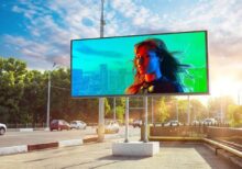 ecran-publicitaire-exterieur-en-ete-1024×683 ecran-publicitaire-exterieur-en-ete-1024x683